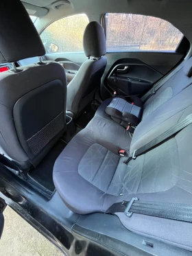 Kia Rio 1.4 6 скорости, снимка 5