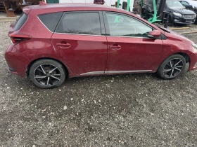 Toyota Auris 1.2 turbo 116кс На части!, снимка 3