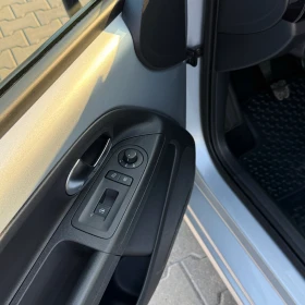 VW Up Move, снимка 11