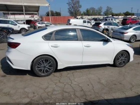 Kia Forte 2l Gt-Line, снимка 13