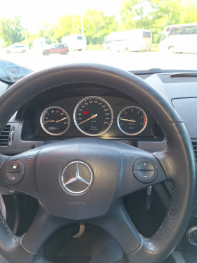 Mercedes-Benz C 200 | Mobile.bg   8