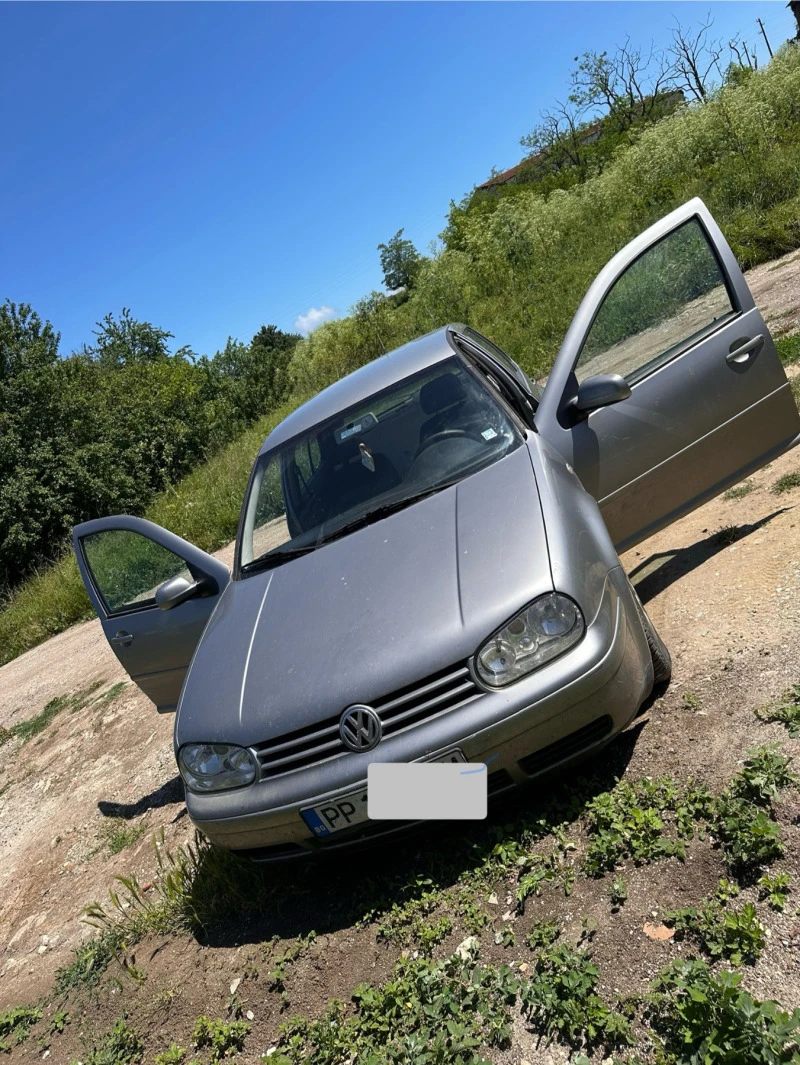 VW Golf 4, снимка 5 - Автомобили и джипове - 47287929