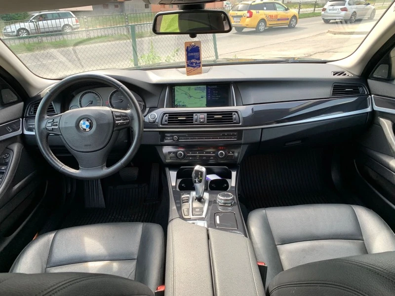 BMW 530 Xdrive, снимка 4 - Автомобили и джипове - 47390847