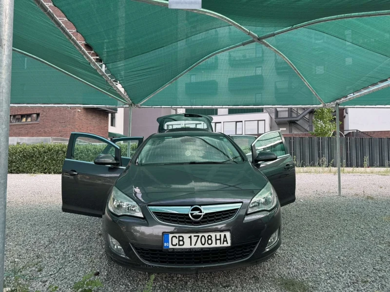 Opel Astra, снимка 1 - Автомобили и джипове - 47286043