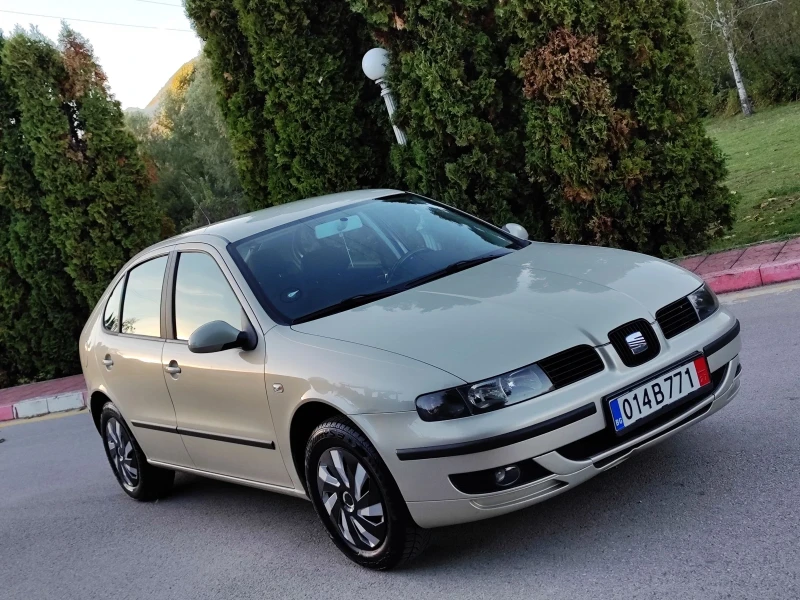 Seat Leon 1.6I 16V(105)* FACELIFT* НОВ ВНОС* , снимка 9 - Автомобили и джипове - 47440083