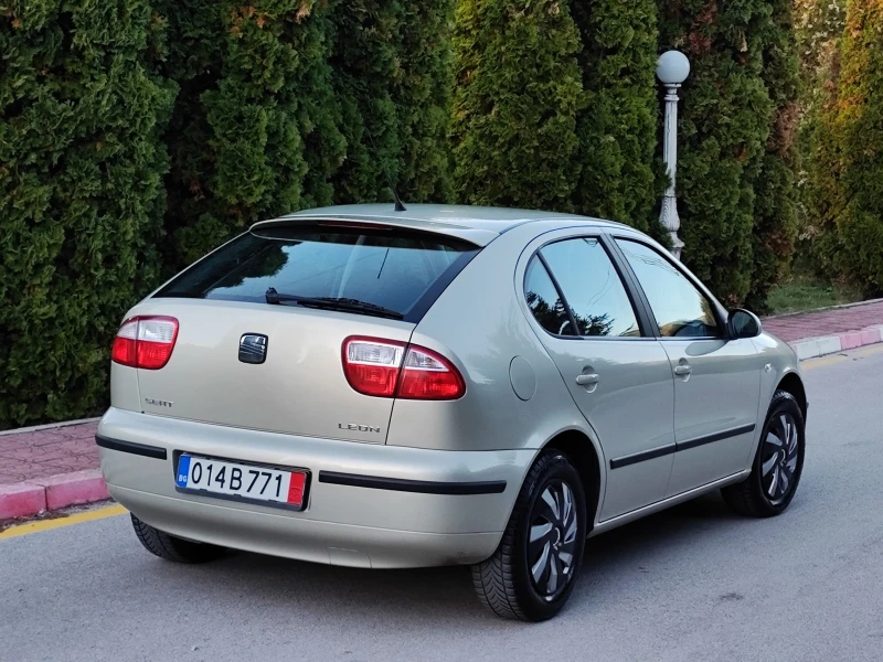 Seat Leon 1.6I 16V(105)* FACELIFT* НОВ ВНОС* , снимка 6 - Автомобили и джипове - 47440083