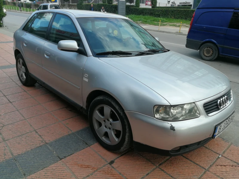 Audi A3 1.6i, снимка 3 - Автомобили и джипове - 47622159