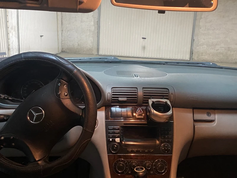 Mercedes-Benz C 200 C200 FACE W203, снимка 4 - Автомобили и джипове - 48016516