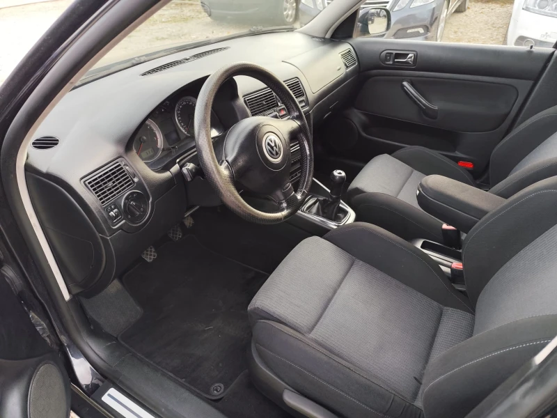 VW Golf 1.9tdi-101ps, снимка 11 - Автомобили и джипове - 48075712