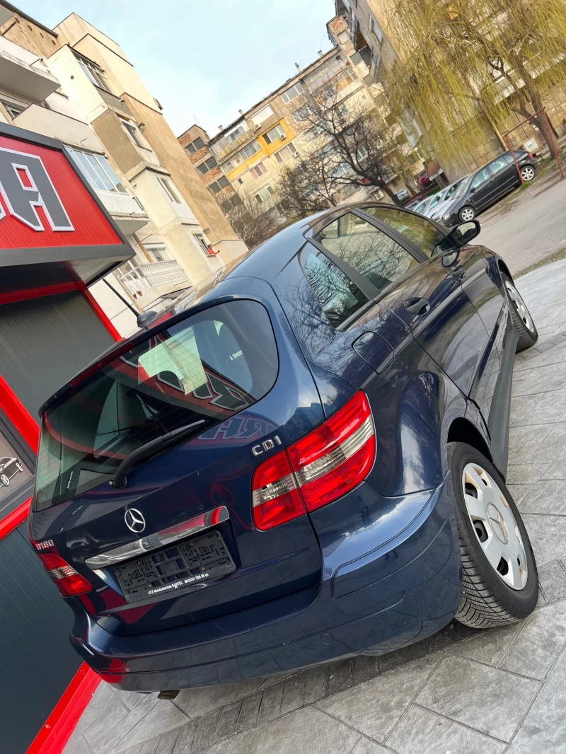 Mercedes-Benz B 180 АВТОМАТИК, снимка 5 - Автомобили и джипове - 49471955