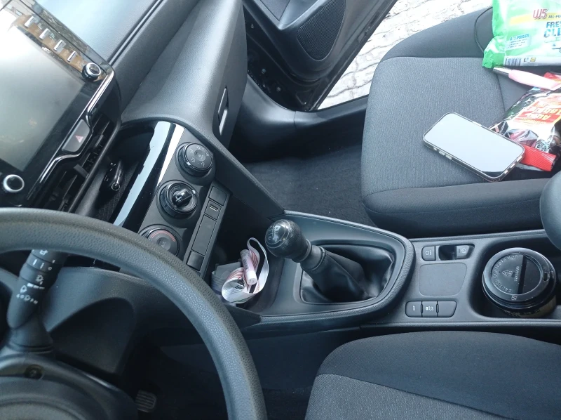 Toyota Yaris Cross, снимка 4 - Автомобили и джипове - 52394908