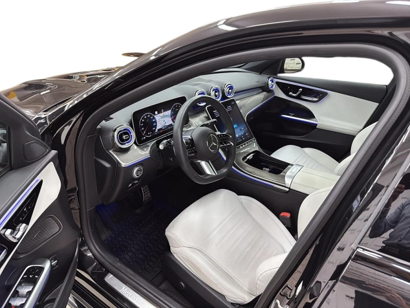 Mercedes-Benz C 300 * AMG * 4Matic * Premium Plus * Sport * 360, снимка 6 - Автомобили и джипове - 52472754