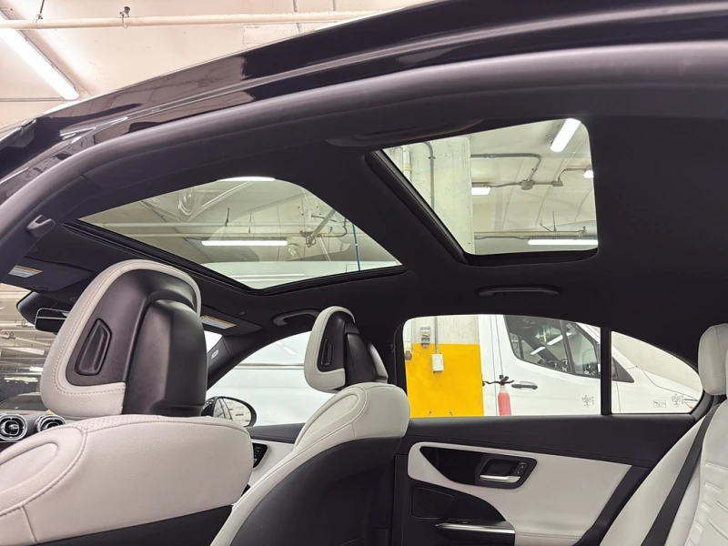 Mercedes-Benz C 300 * AMG * 4Matic * Premium Plus * Sport * 360, снимка 17 - Автомобили и джипове - 52472754