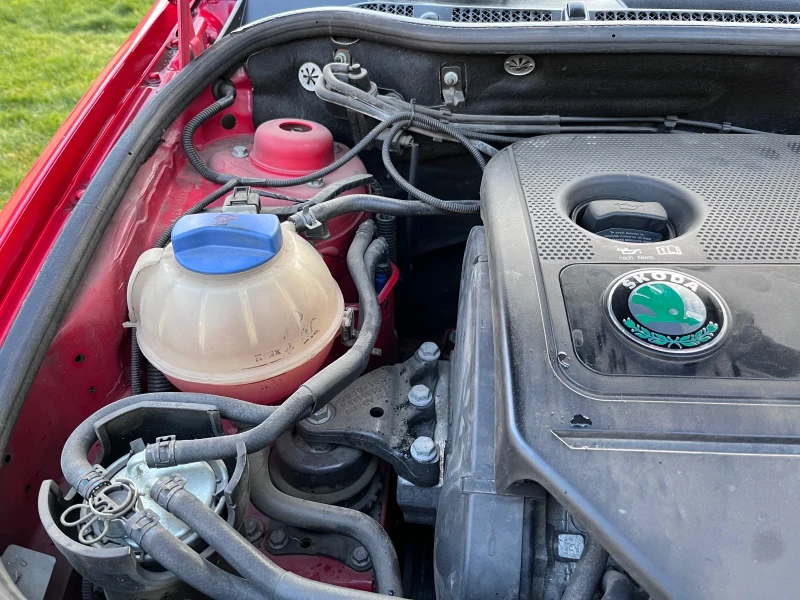 Skoda Fabia 1.9 SDI, снимка 15 - Автомобили и джипове - 52838929