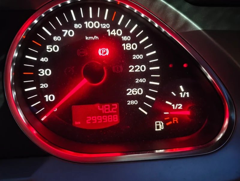 Audi A6, снимка 7 - Автомобили и джипове - 53124532