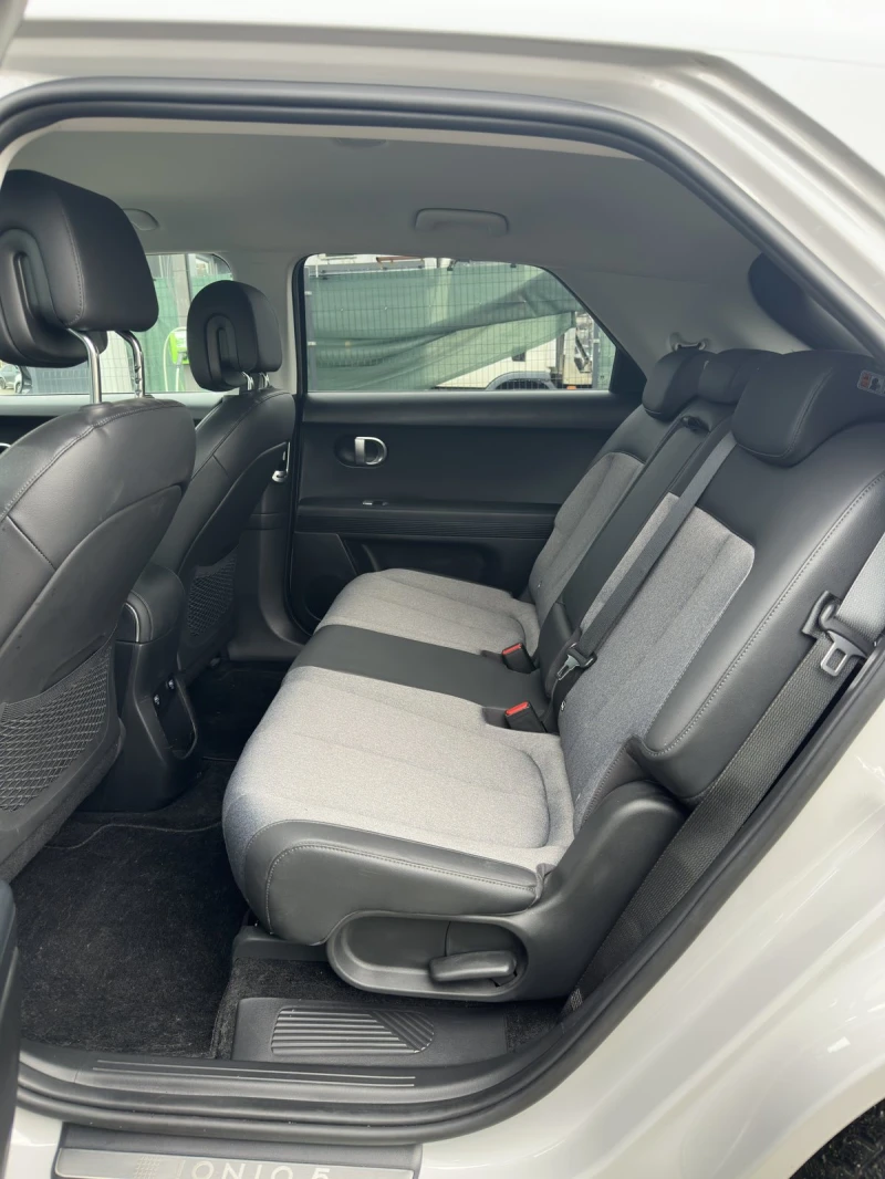 Hyundai Ioniq 5 72.6KWh/TECHNIK/2022г./ГАРАНЦИЯ/SOH100%/, снимка 10 - Автомобили и джипове - 53234226