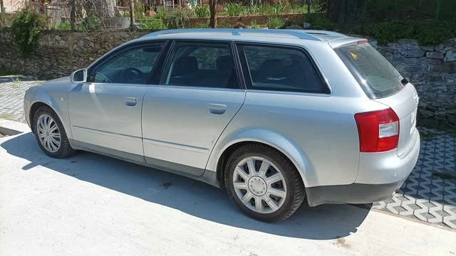 Audi A4 2, 4 LPG, снимка 14 - Автомобили и джипове - 55198909