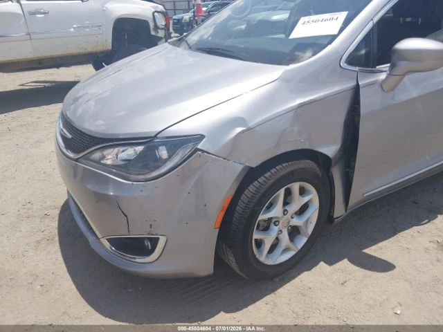 Chrysler Pacifica TOURING-L* КОЖА* ПОДГРЕВ* NAVI* LED* TV* , снимка 6 - Автомобили и джипове - 55443393