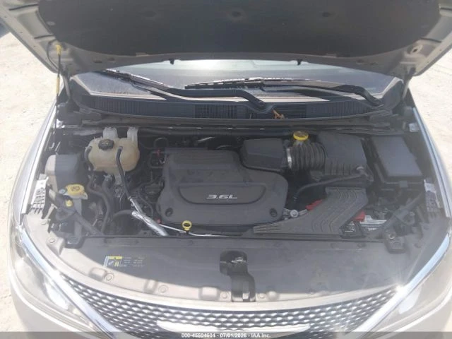 Chrysler Pacifica TOURING-L* КОЖА* ПОДГРЕВ* NAVI* LED* TV* , снимка 9 - Автомобили и джипове - 55443393