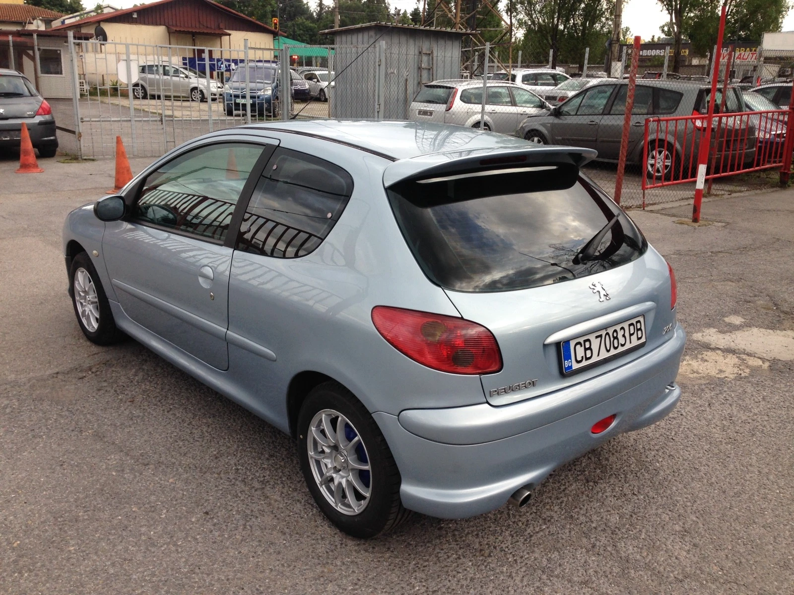 Peugeot 206 1.4 HDI - изображение 4