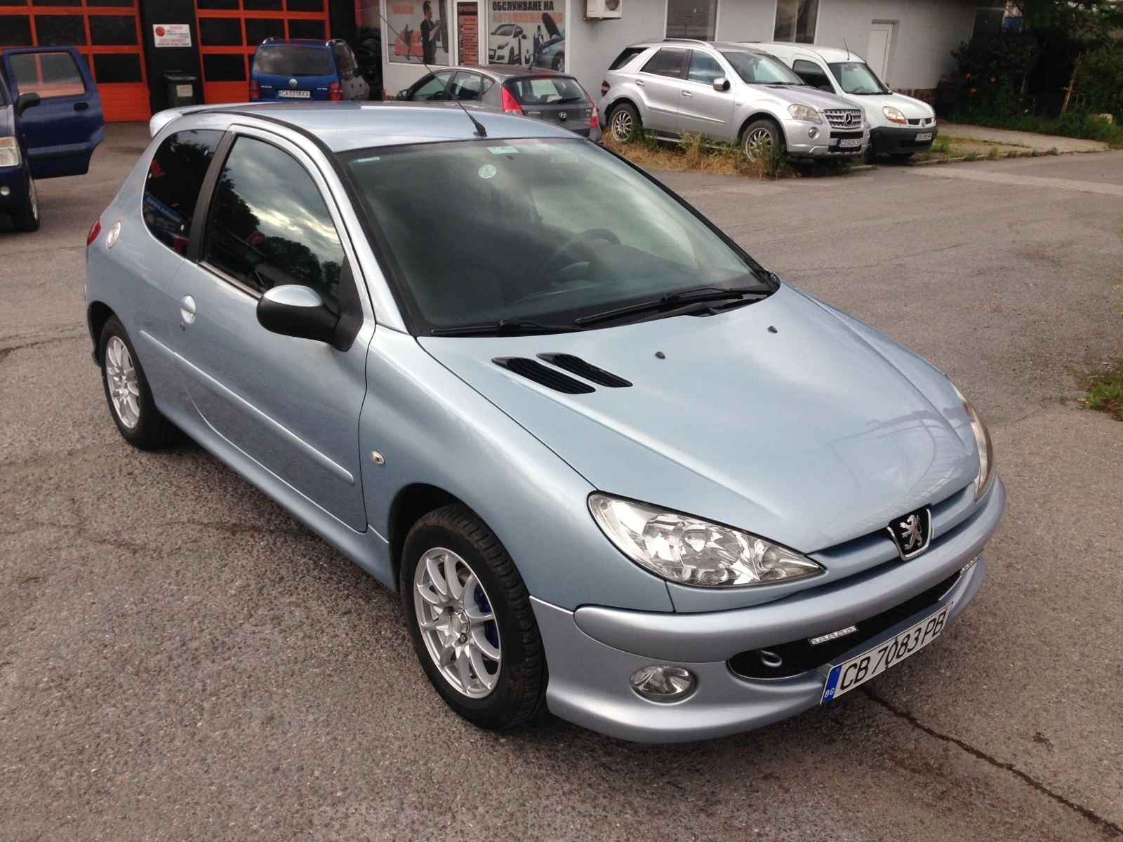 Peugeot 206 1.4 HDI - изображение 2