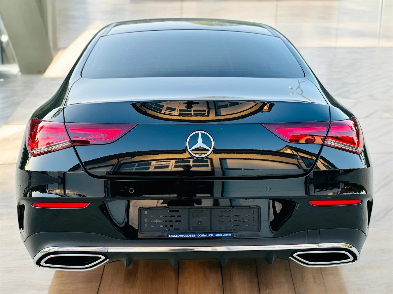 Mercedes-Benz CLA 220 * SWISS* AMG* Virtual* LED*  - изображение 6