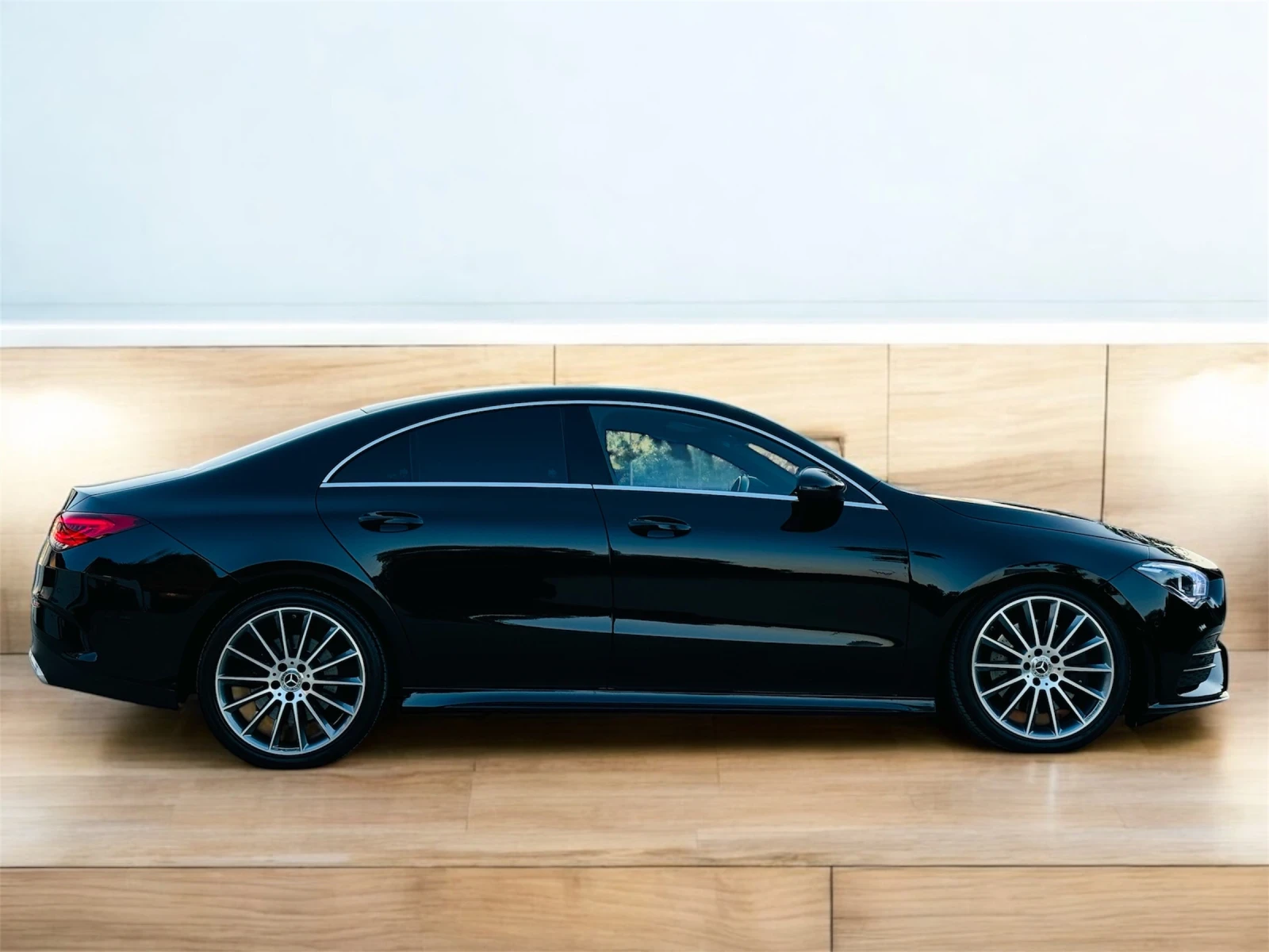 Mercedes-Benz CLA 220 * SWISS* AMG* Virtual* LED*  - изображение 8