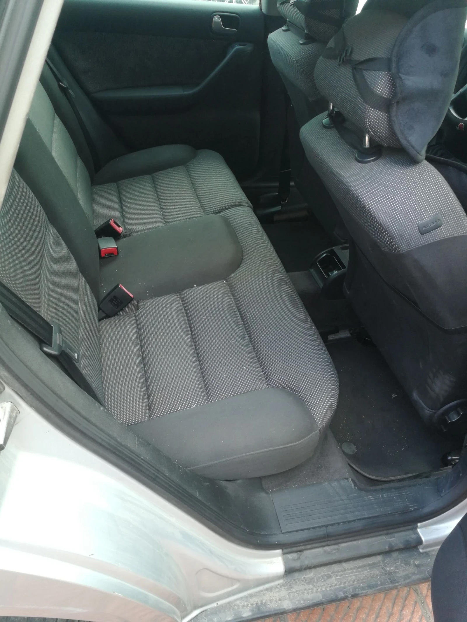 Audi A3 1.6i - изображение 8