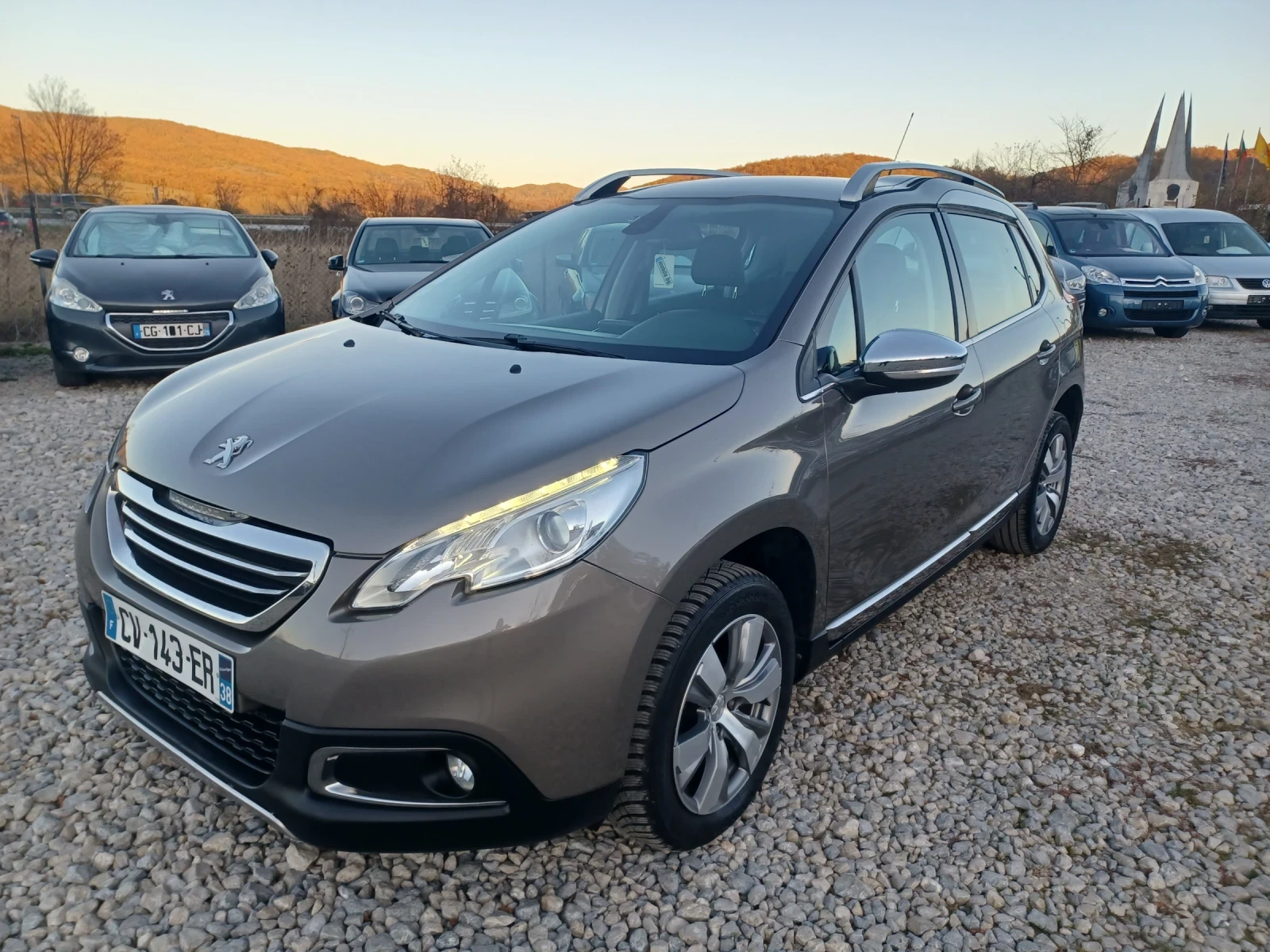 Peugeot 2008 ALLURE - изображение 3