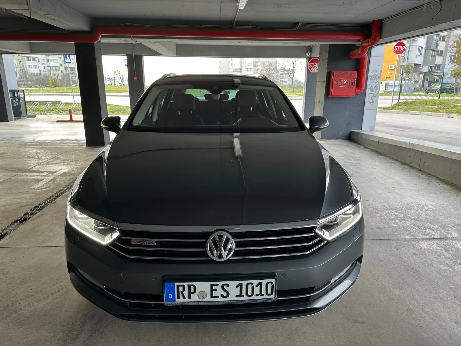 VW Passat 2.0Bitdi 4Motion Digital  - изображение 4