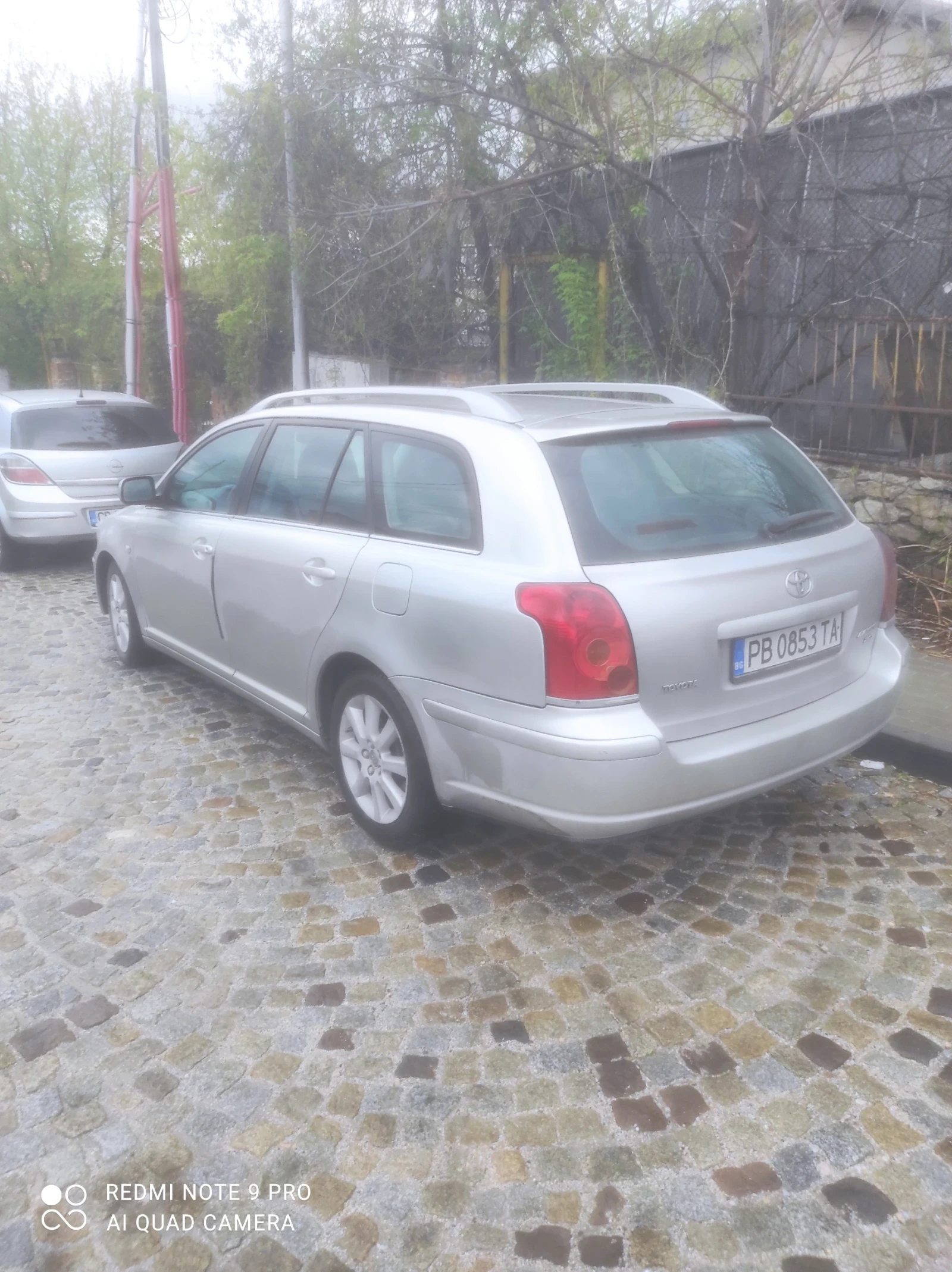 Toyota Avensis 2.0 - изображение 2