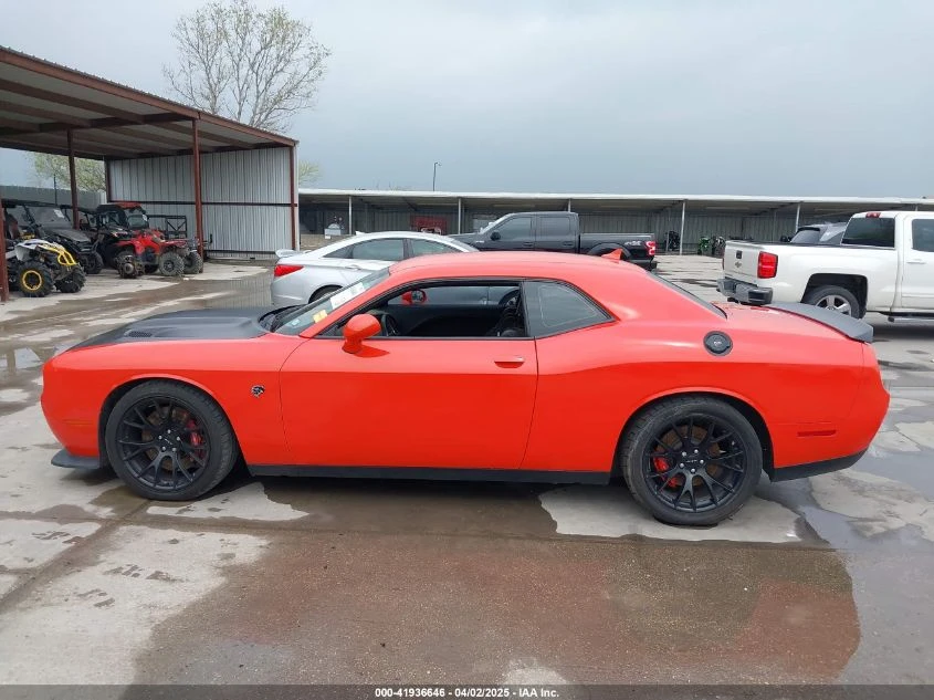Dodge Challenger 6.2L V-8 SUPERCHARGER, 707HP Rear Wheel Drive - изображение 6