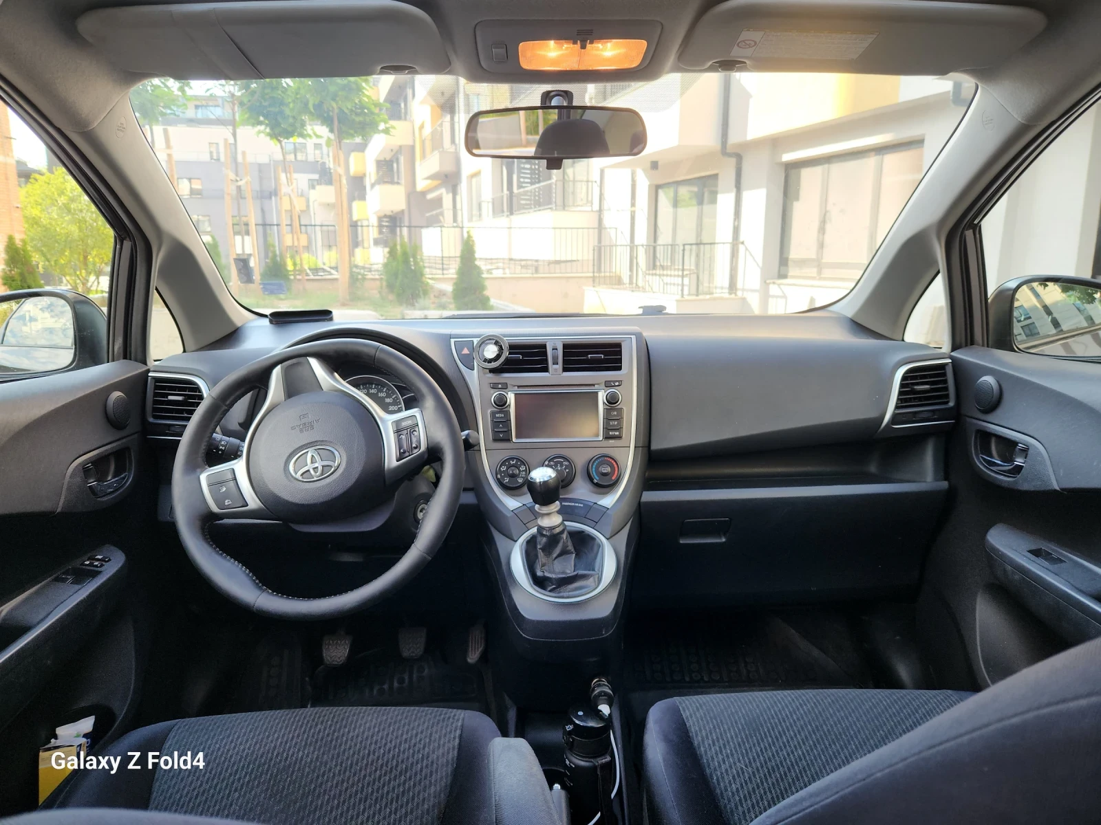 Toyota Verso S  - изображение 9