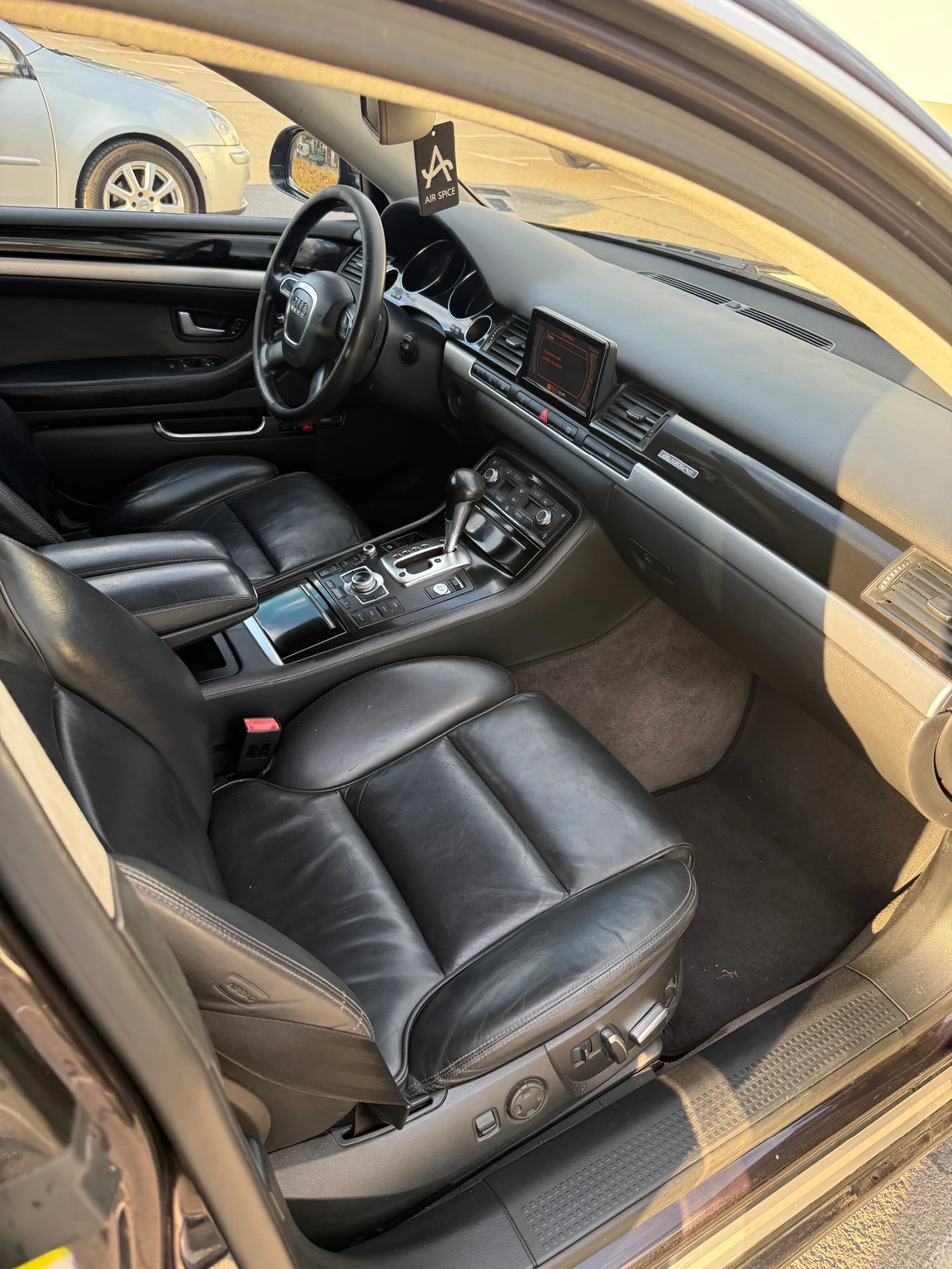 Audi A8 4.2TDI - изображение 7