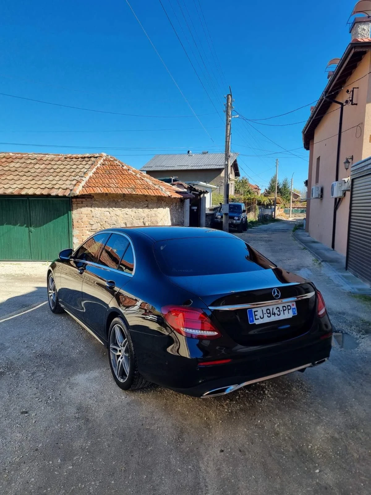 Mercedes-Benz E 220 AMG PACKET - изображение 2