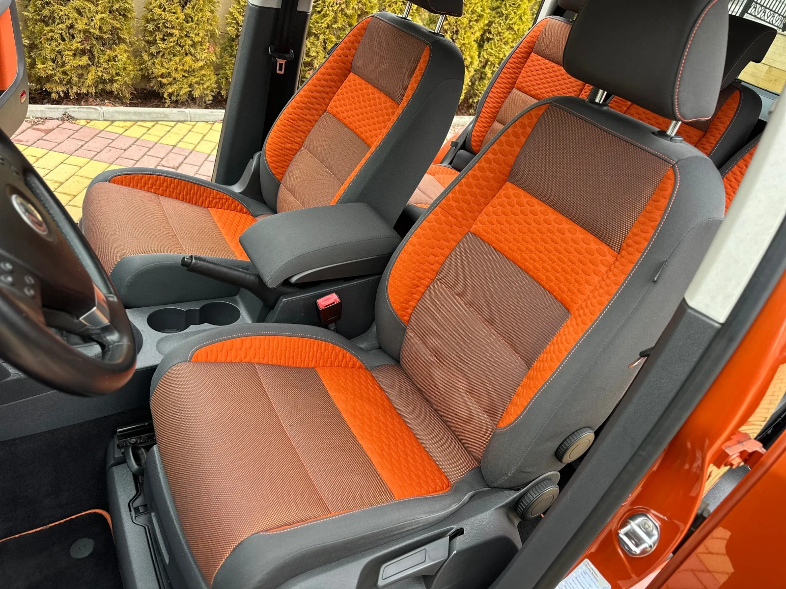 VW Touran 1.4 TSI Cross Touran - изображение 8