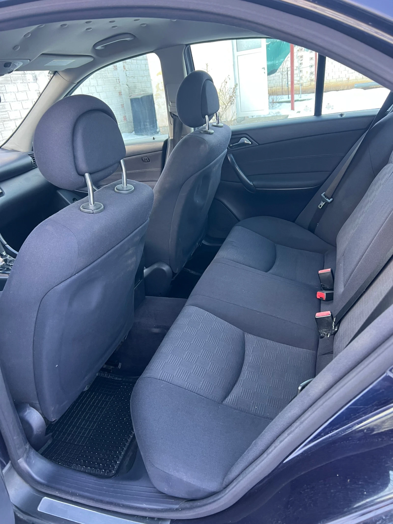 Mercedes-Benz C 220 2.2D 150hp Automatic  - изображение 10