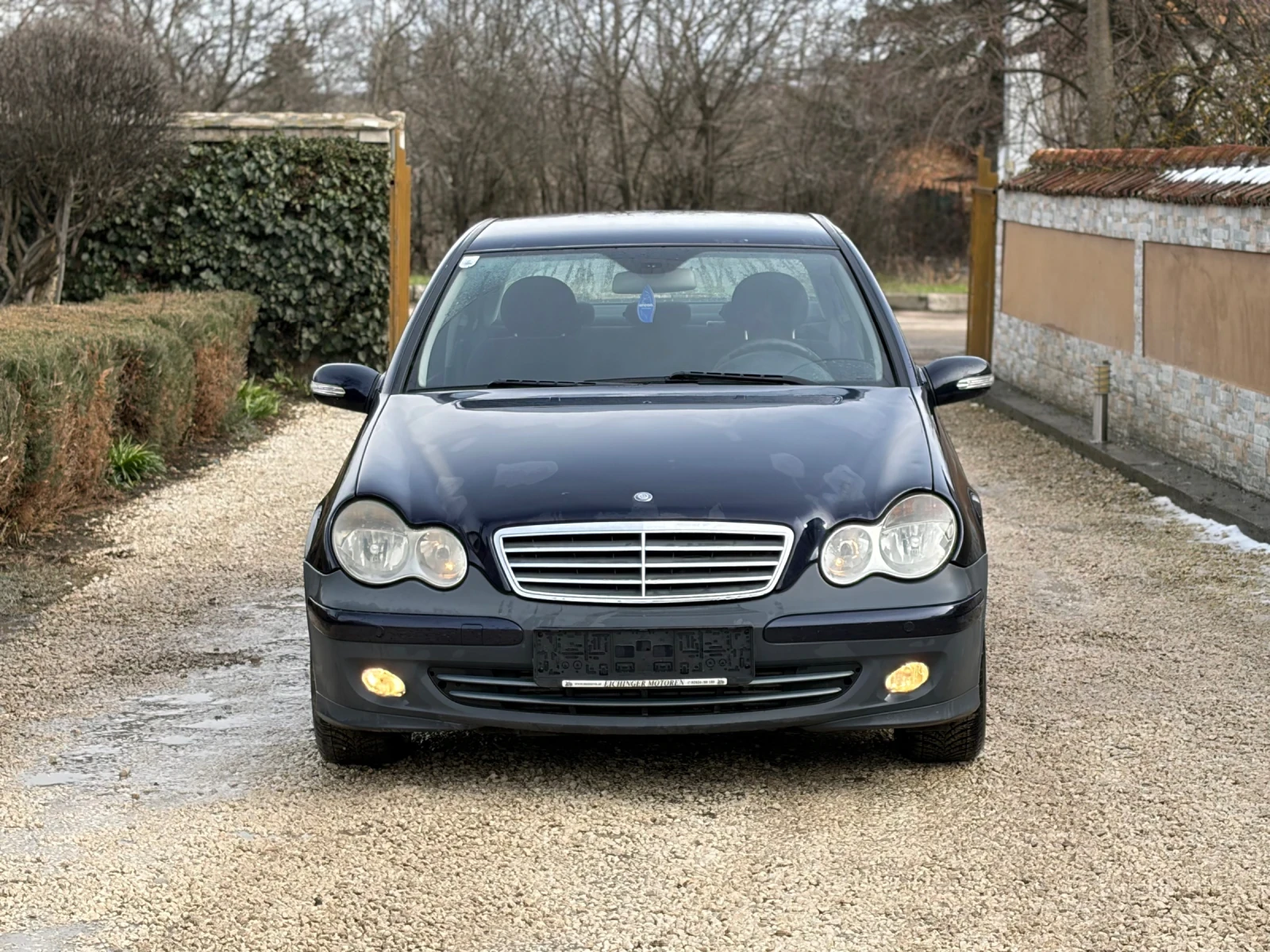 Mercedes-Benz C 220 2.2D 150hp Automatic  - изображение 2