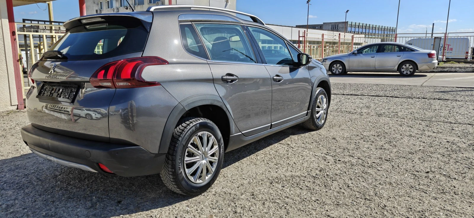 Peugeot 2008 Automat, Face33хил, снимка 7 - Автомобили и джипове - 53746523