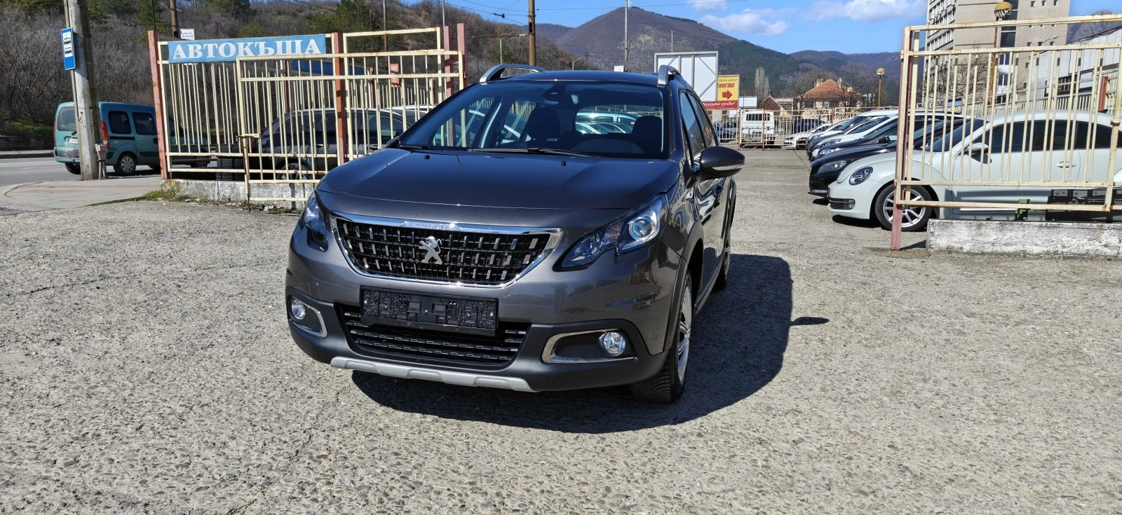 Peugeot 2008 Automat, Face33хил, снимка 1 - Автомобили и джипове - 53746523