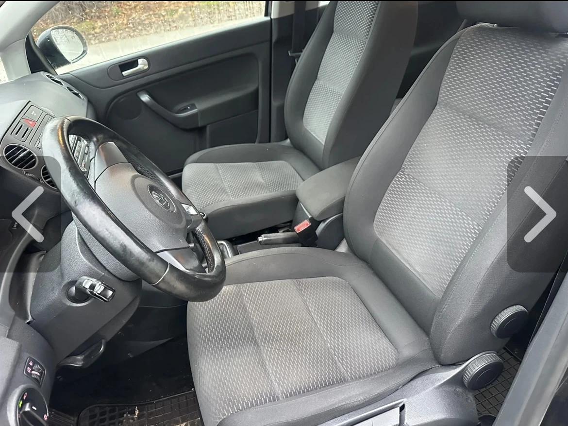 VW Golf Plus 2.0tdi РЕГИСТРИРАН, ОБСЛУЖЕН, НОВИ ГУМИ, снимка 9 - Автомобили и джипове - 53987112