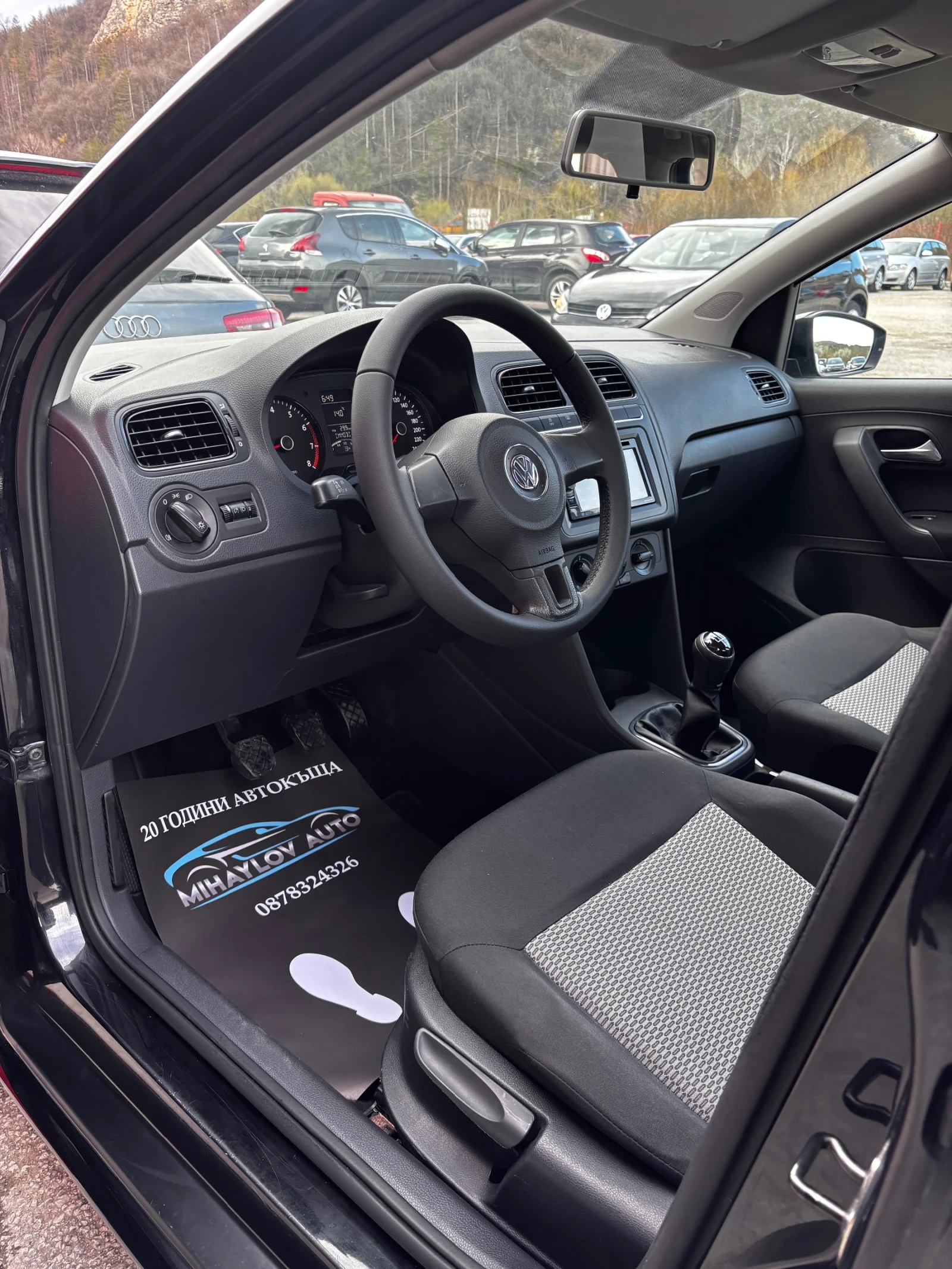 VW Polo 1.2i З.КАМЕРА/МУЛТИМЕДИА, снимка 10 - Автомобили и джипове - 54008417