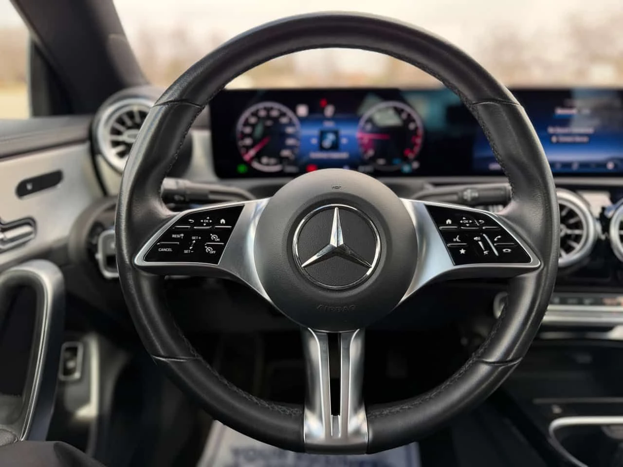 Mercedes-Benz CLA 250 /DISTRONIC/360/ПОДГРЕВИ, снимка 11 - Автомобили и джипове - 54251698