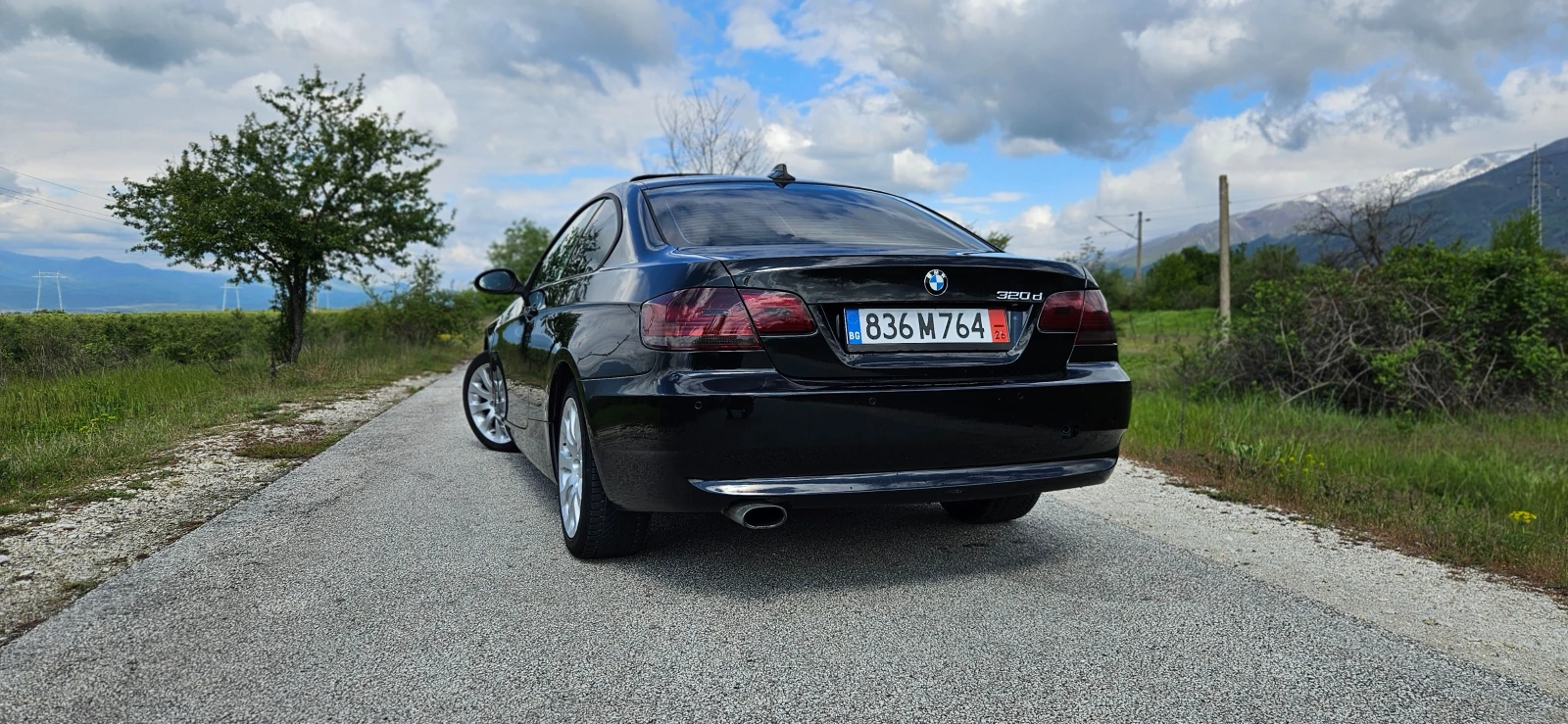 BMW 320, снимка 3 - Автомобили и джипове - 54376329
