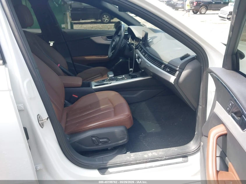 Audi A4 2.0l 2.0T Premium, снимка 5 - Автомобили и джипове - 54760614