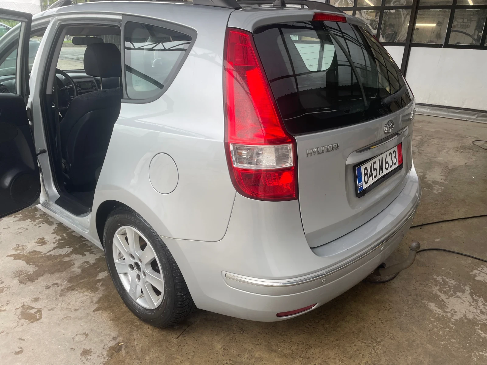 Hyundai I30 1.6 rdci, снимка 5 - Автомобили и джипове - 54823971