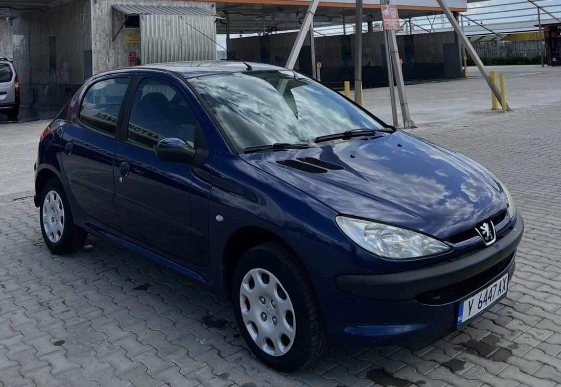 Peugeot 206, снимка 1 - Автомобили и джипове - 54875615