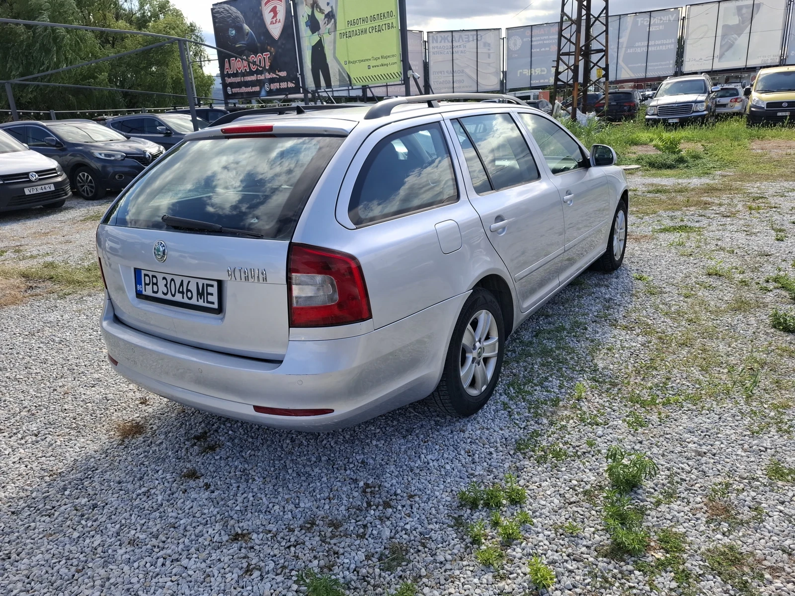 Skoda Octavia, снимка 5 - Автомобили и джипове - 55311428