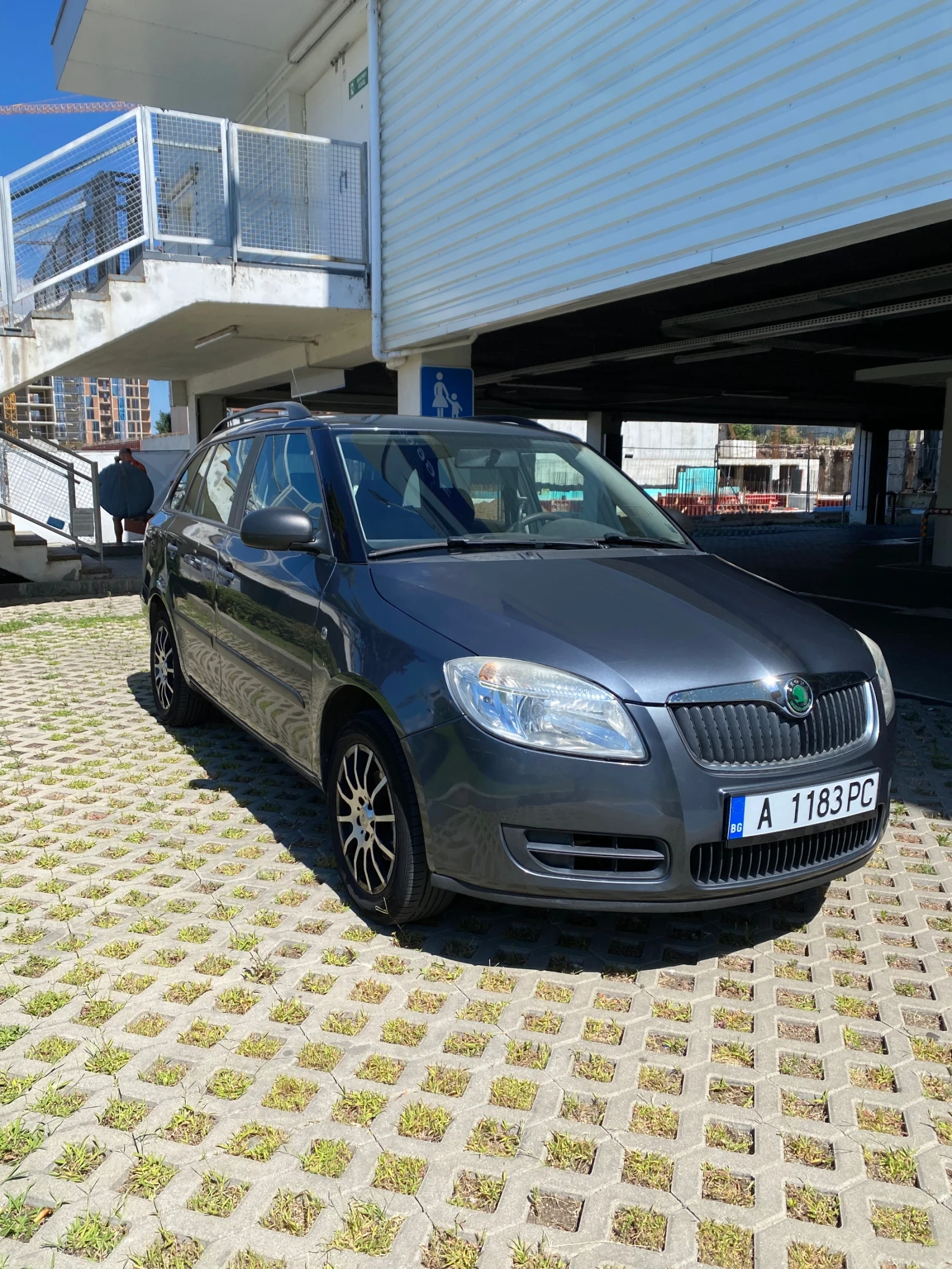 Skoda Fabia, снимка 2 - Автомобили и джипове - 55768532