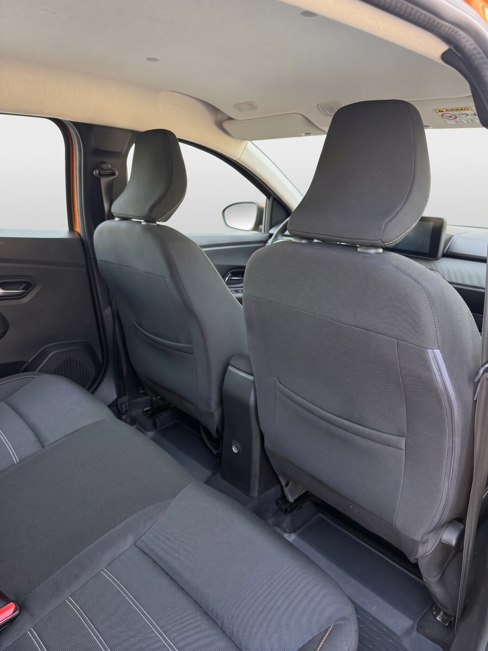 Dacia Sandero Stepway LPG, снимка 6 - Автомобили и джипове - 55911199